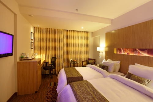 Comfort Inn Legacy Hotel Rajkot